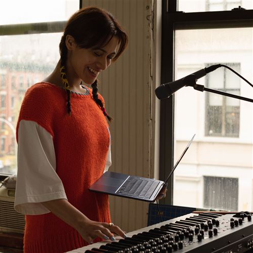 Apple Portátil 256GB 13" 256 GB SSD - Imagen 2